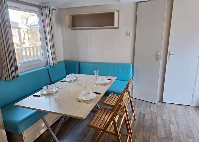 Mobil Confort 3 Κάμπινγκ *